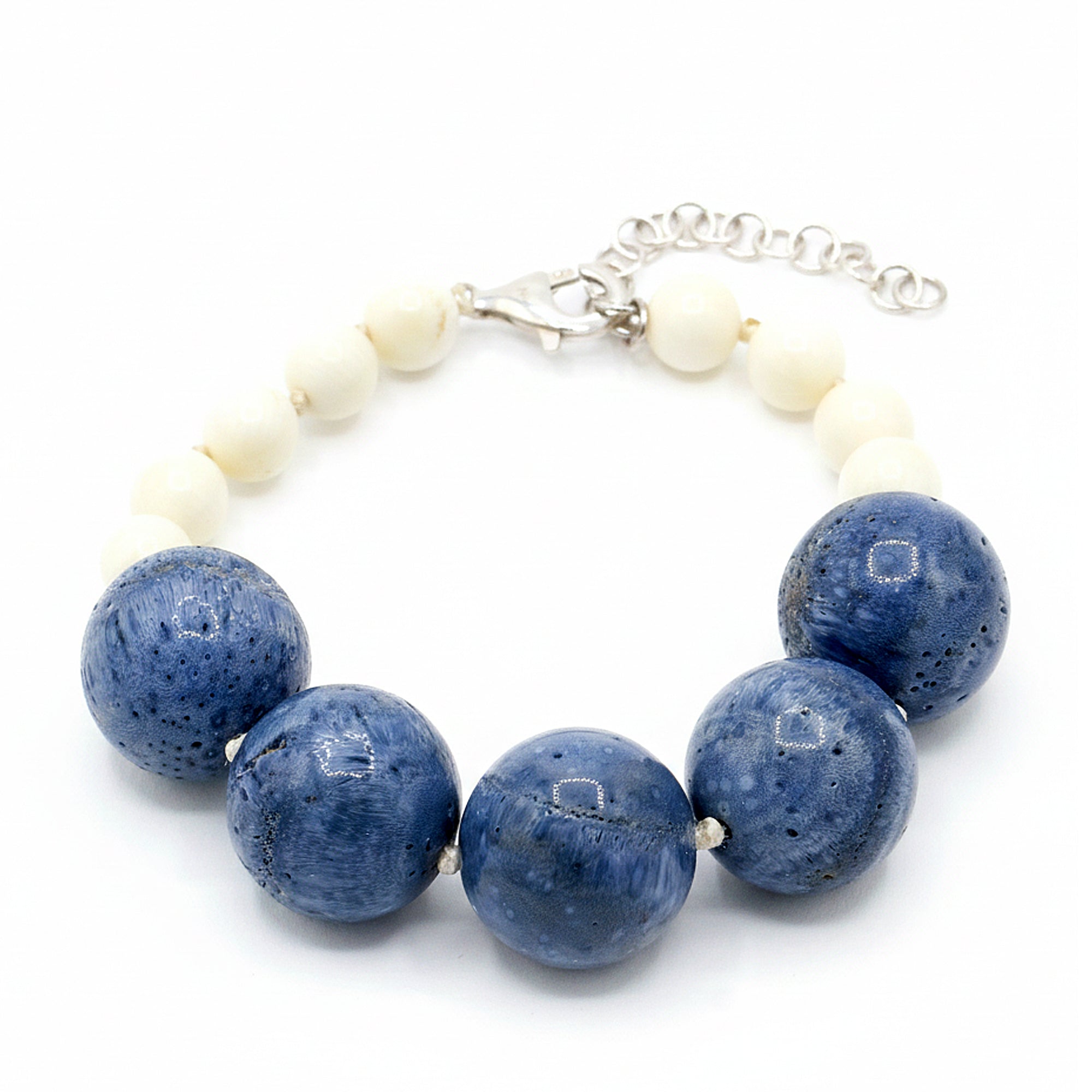 Gems en Vogue Blue & White Coral Bead Bracelet
