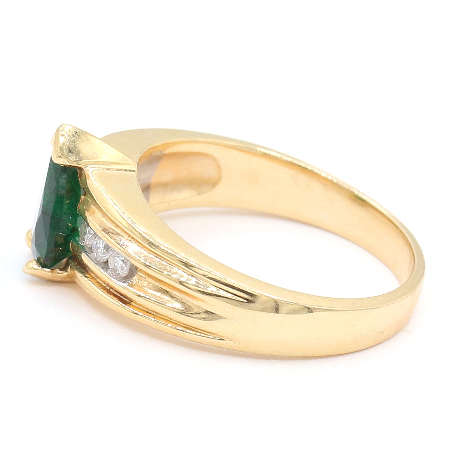 Golden Jewel 14K Yellow Gold 1.25ctw Emerald & Diamond Ring