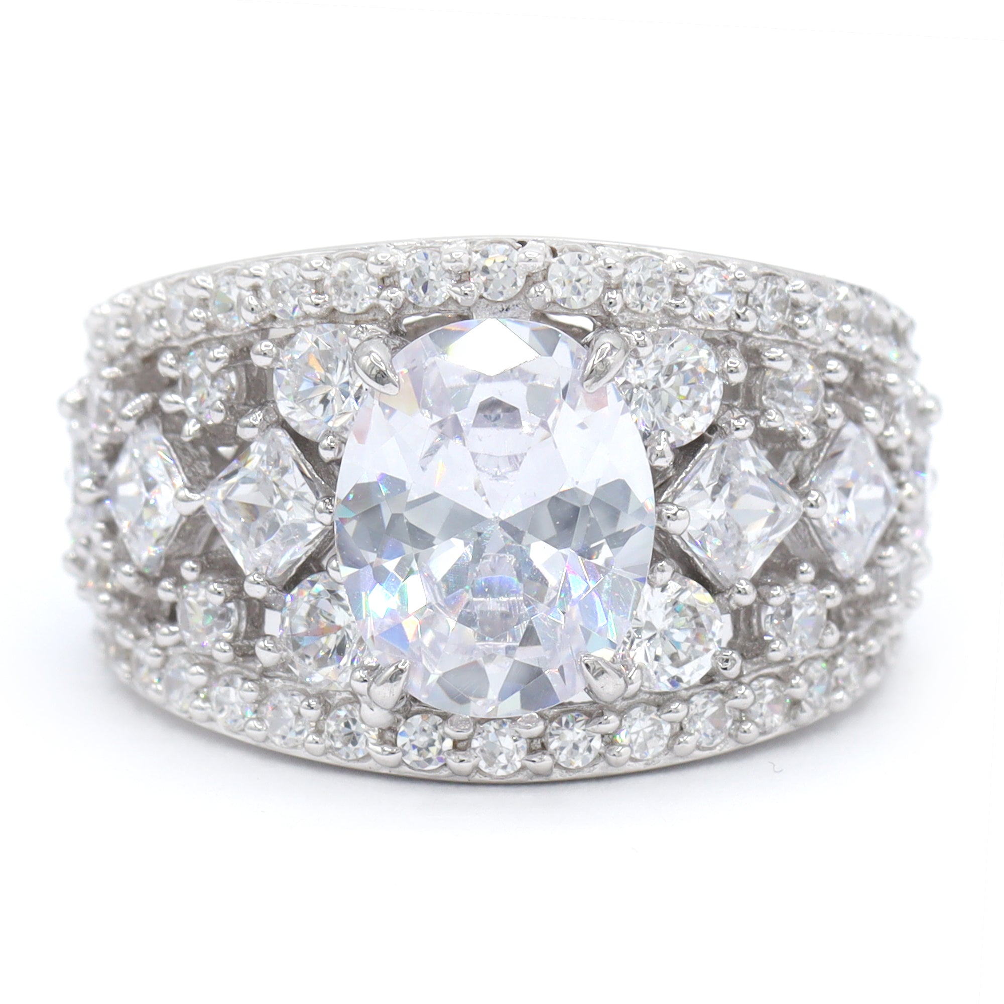 Bague Signity en argent sterling avec oxydes de zirconium ronds et baguettes - NE PEUT PAS ÊTRE REDIMENSIONNÉE.