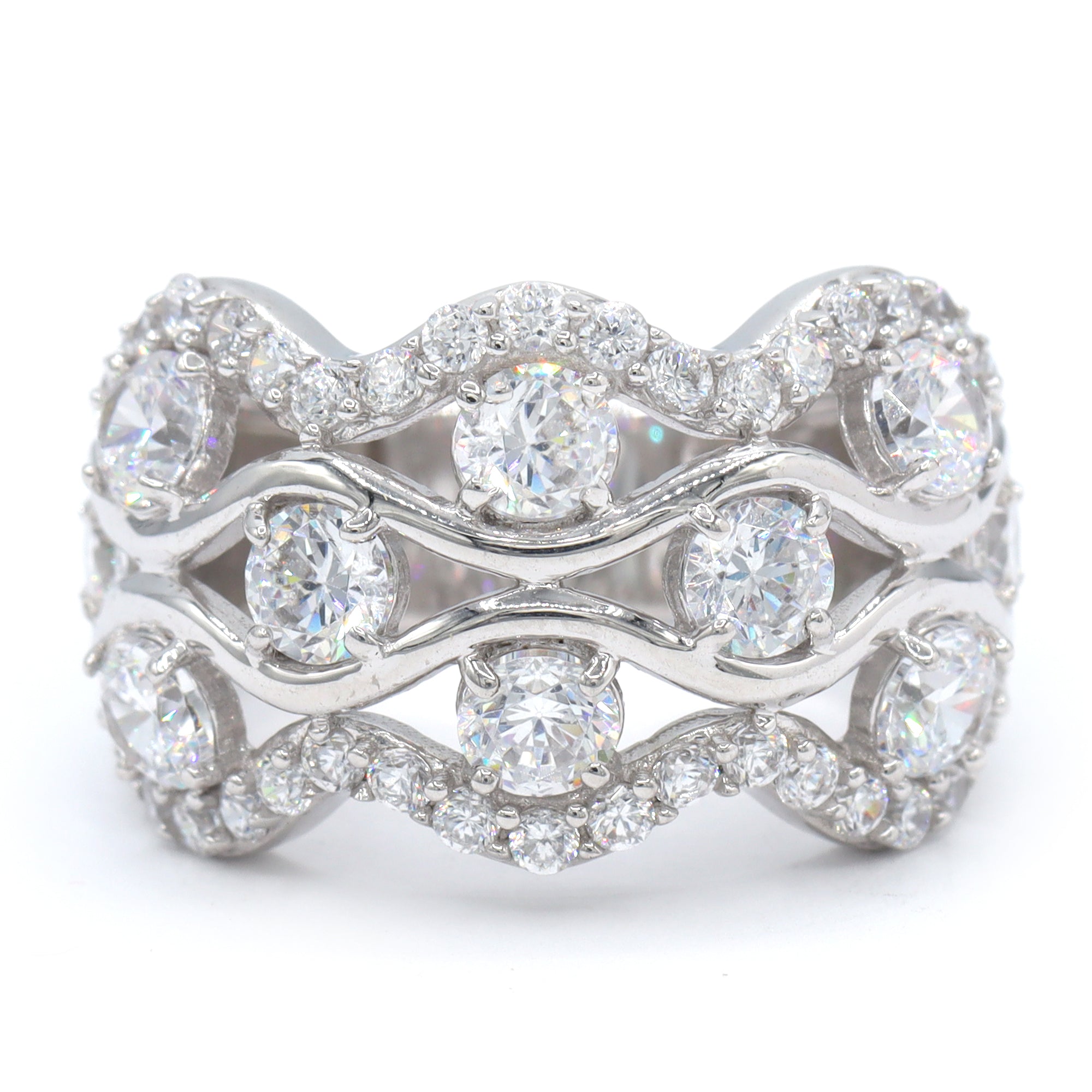 Bague Signity en argent sterling avec oxydes de zirconium ronds et baguettes - NE PEUT PAS ÊTRE REDIMENSIONNÉE.