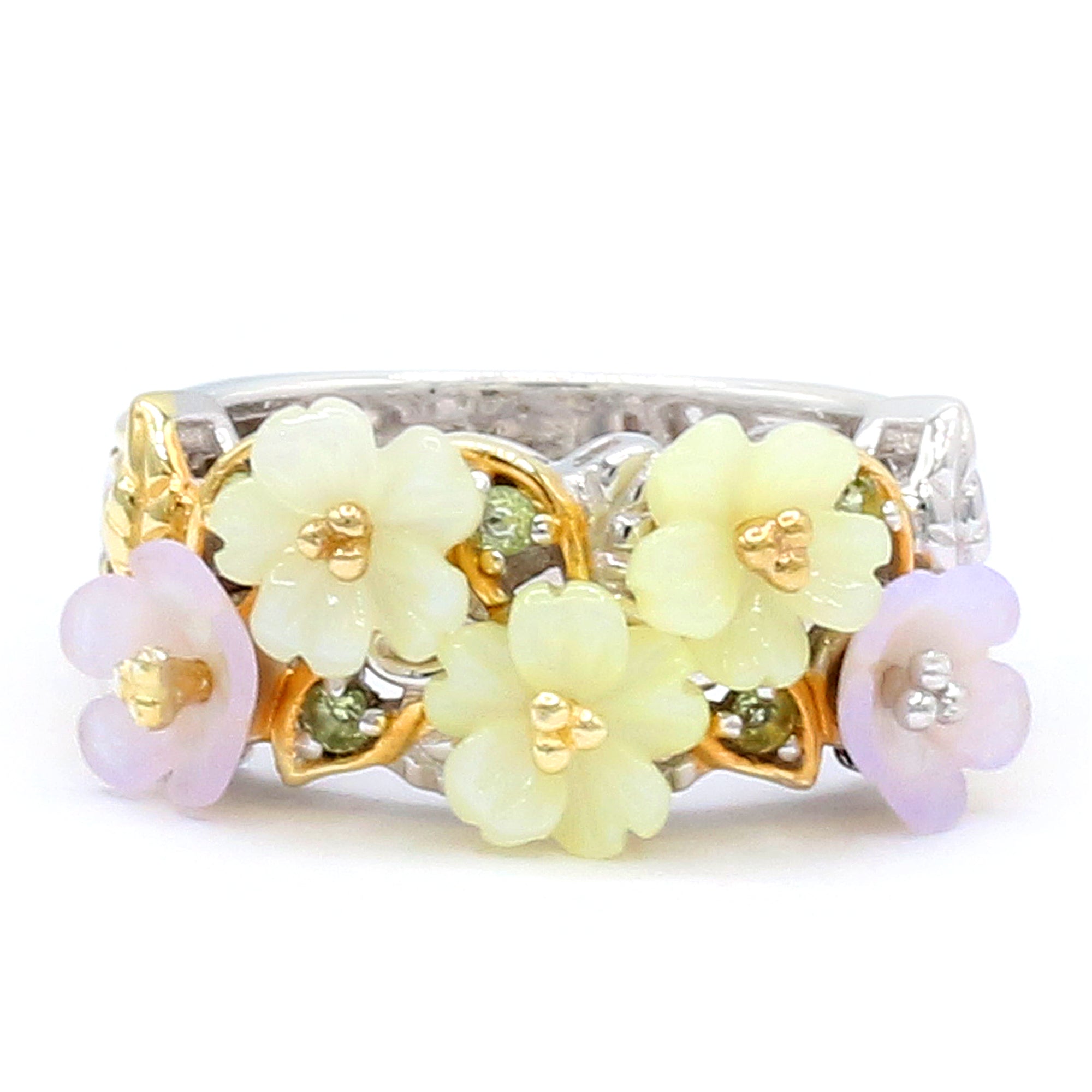 Gems en Vogue 24K Palladium Silver Purple & Yellow Shell with Peridot Flower Ring