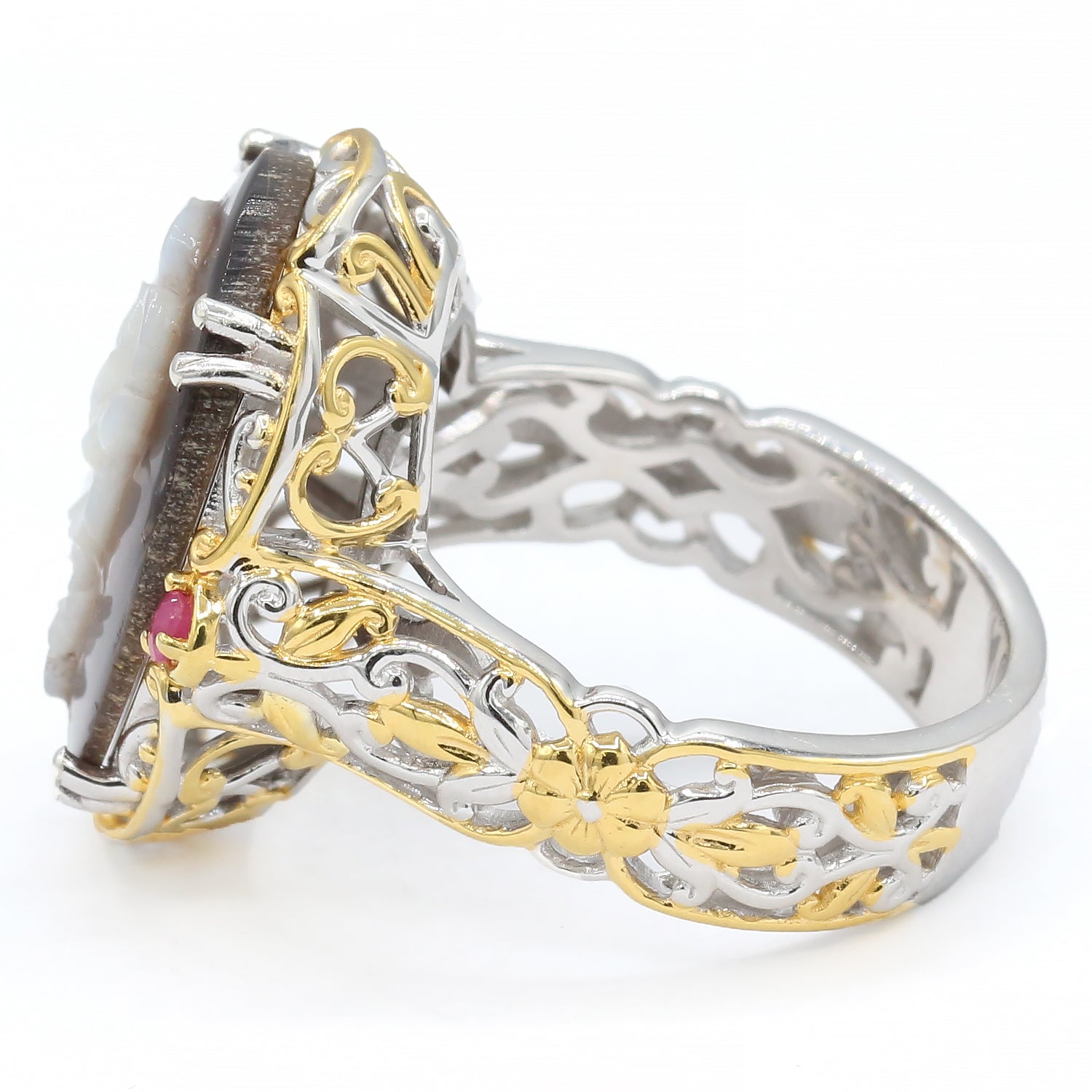 Gems en Vogue Tahitian Shell Cameo & Ruby Flower Ring