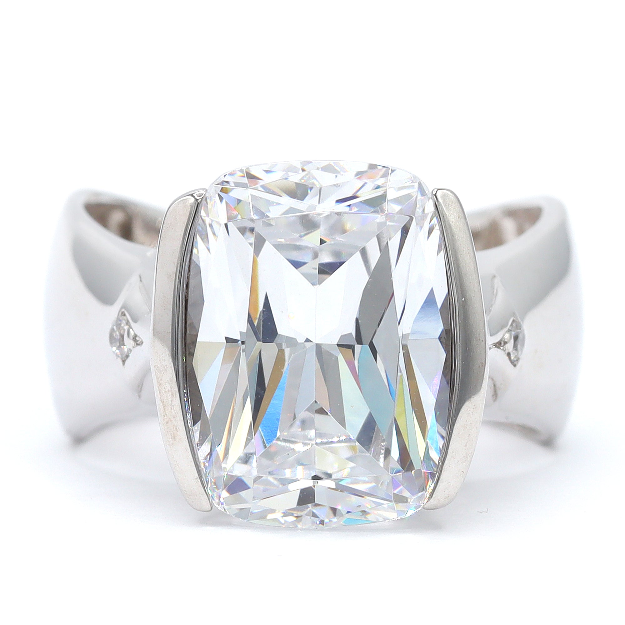 Signity Sterling Silver Cubic Zirconia Ring CANNOT BE RESIZED
