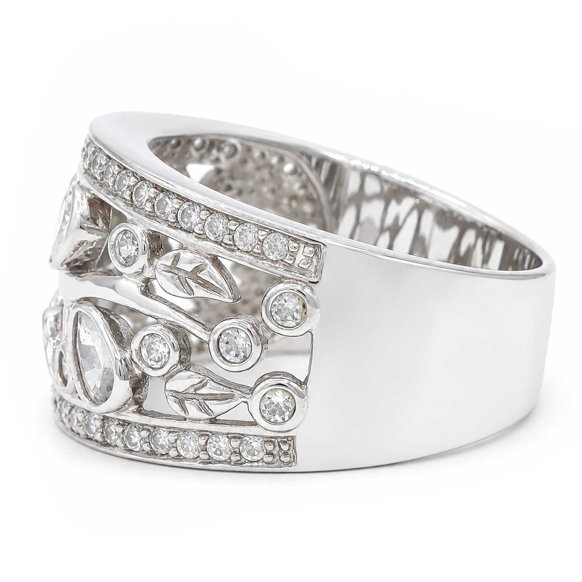 Signity Sterling Silver Cubic Zirconia Ring CANNOT BE RESIZED
