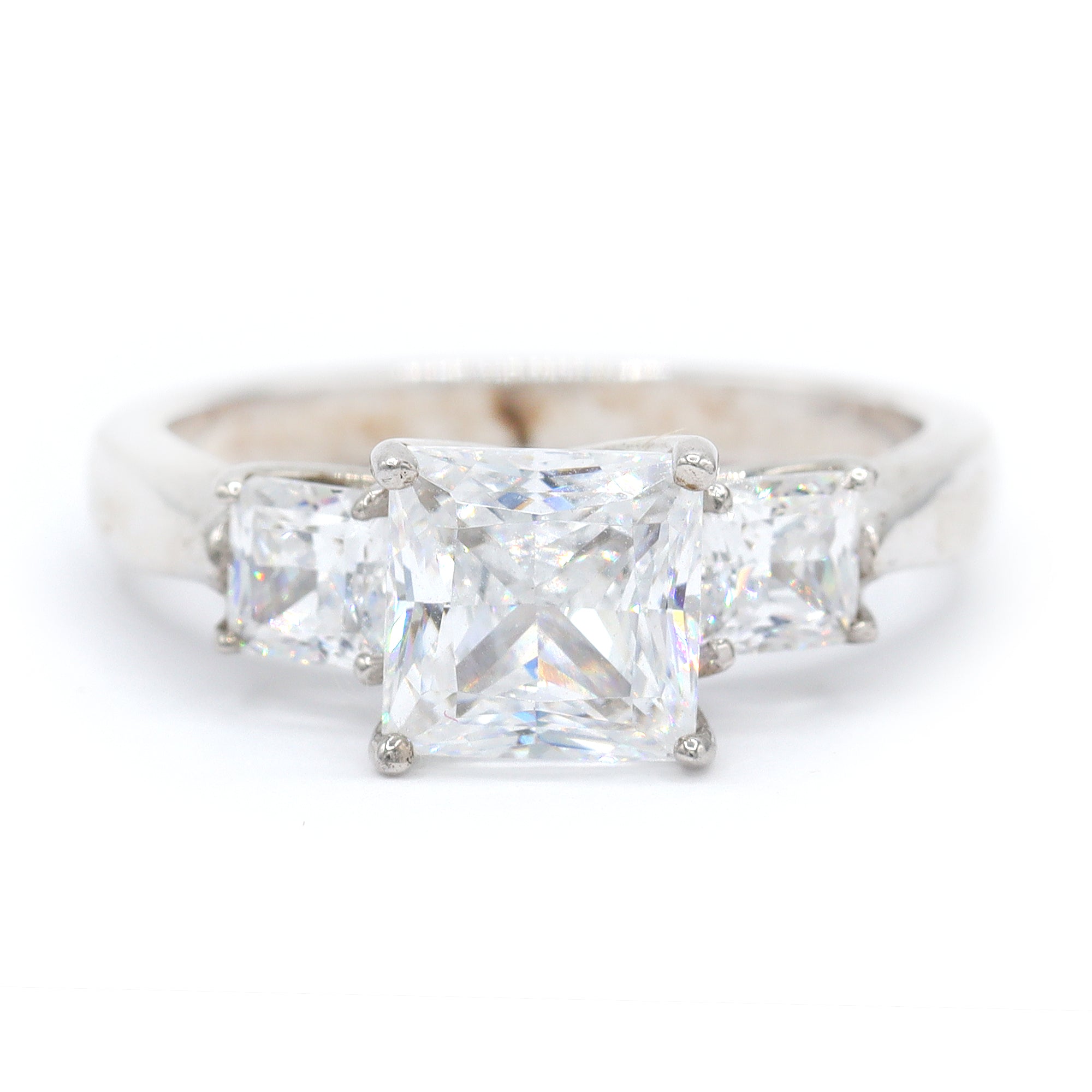 Signity Sterling Silver Cubic Zirconia Three Stone Ring CANNOT BE RESIZED