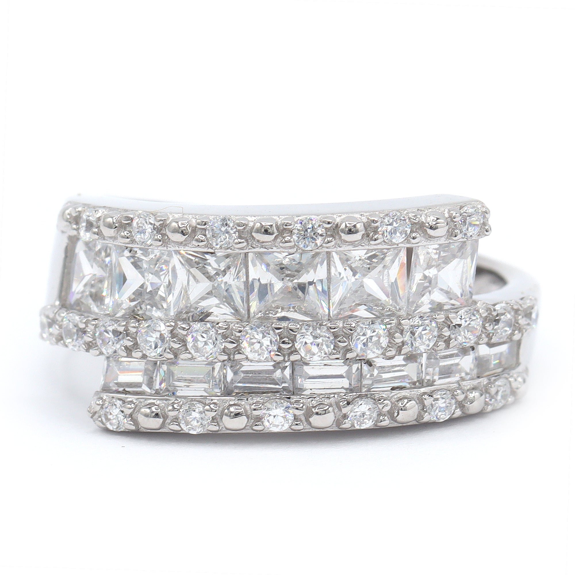 Signity Sterling Silver Cubic Zirconia Ring CANNOT BE RESIZED