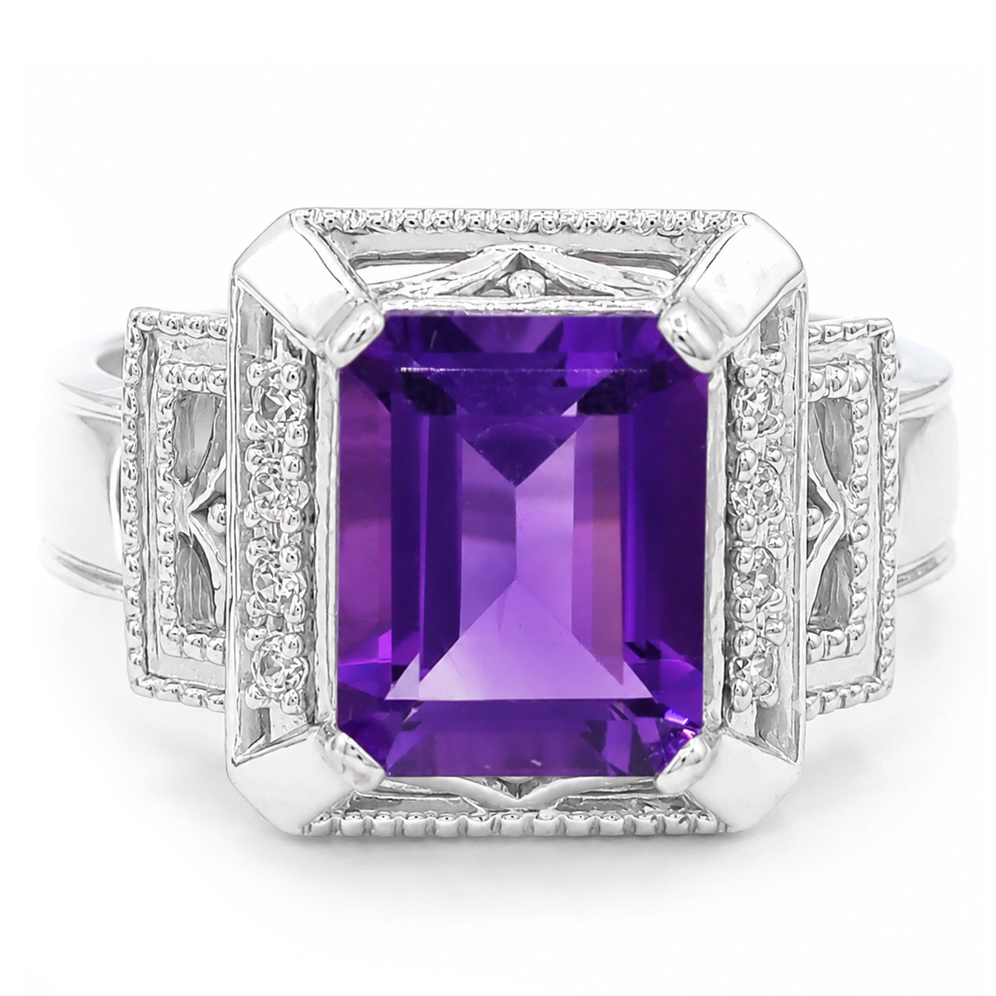 Michael's Classics Amethyst Ring