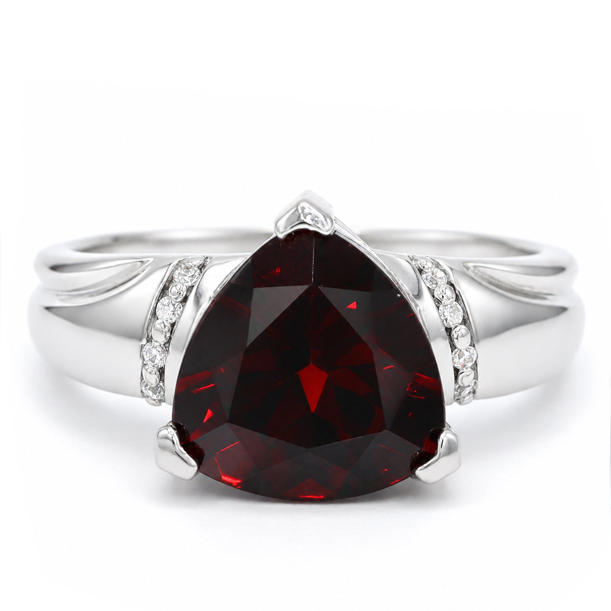 Michael's Classics Garnet Ring