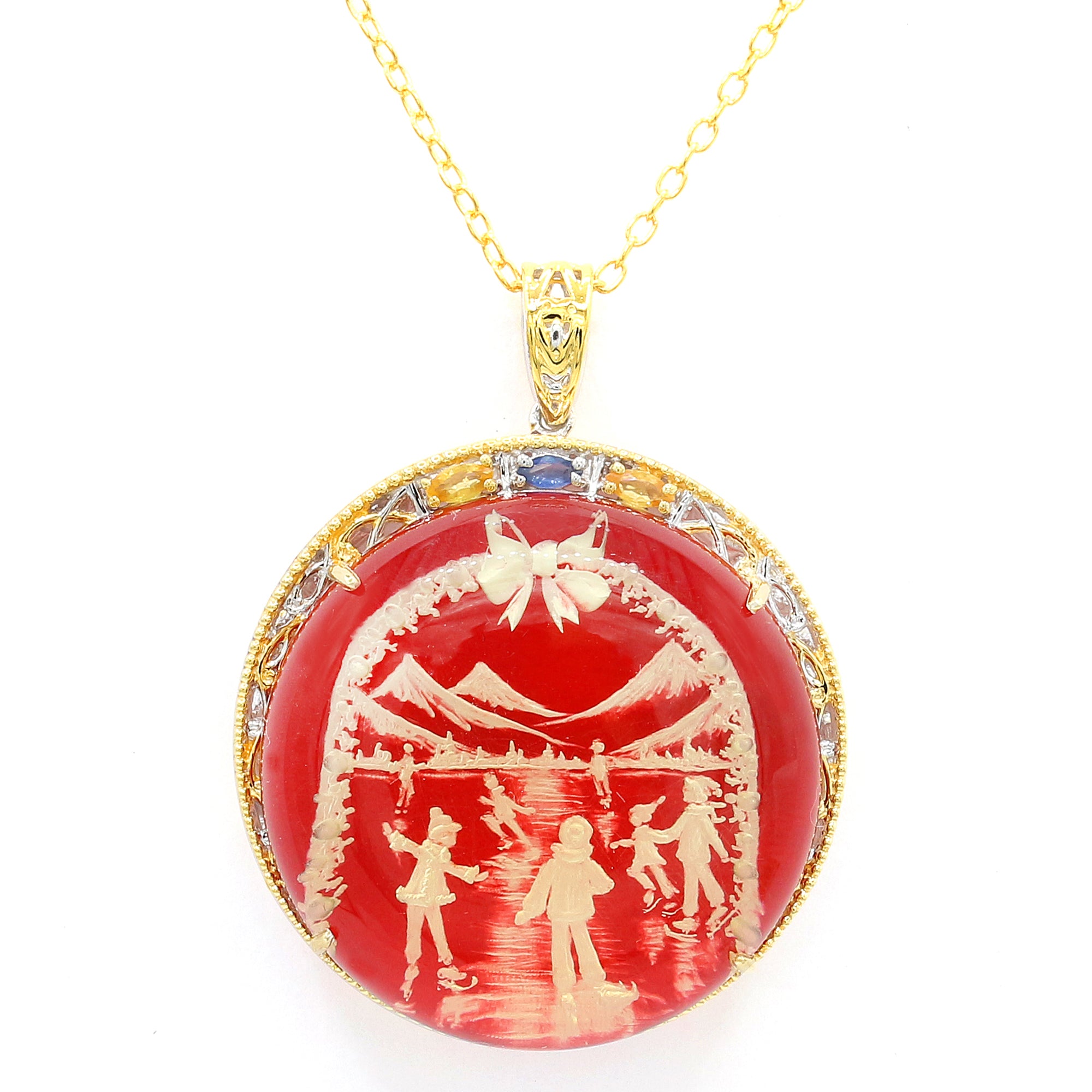 Pendentif Couronne de Noël sculptée en ambre rouge Gems en Vogue