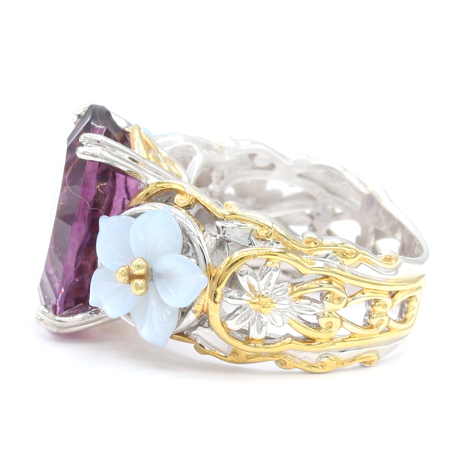 Gems en Vogue One-of-a-kind 9.96ctw Millennium Special Cut Raspberry Fluorite & Carved Blue Chalcedony Flower Ring