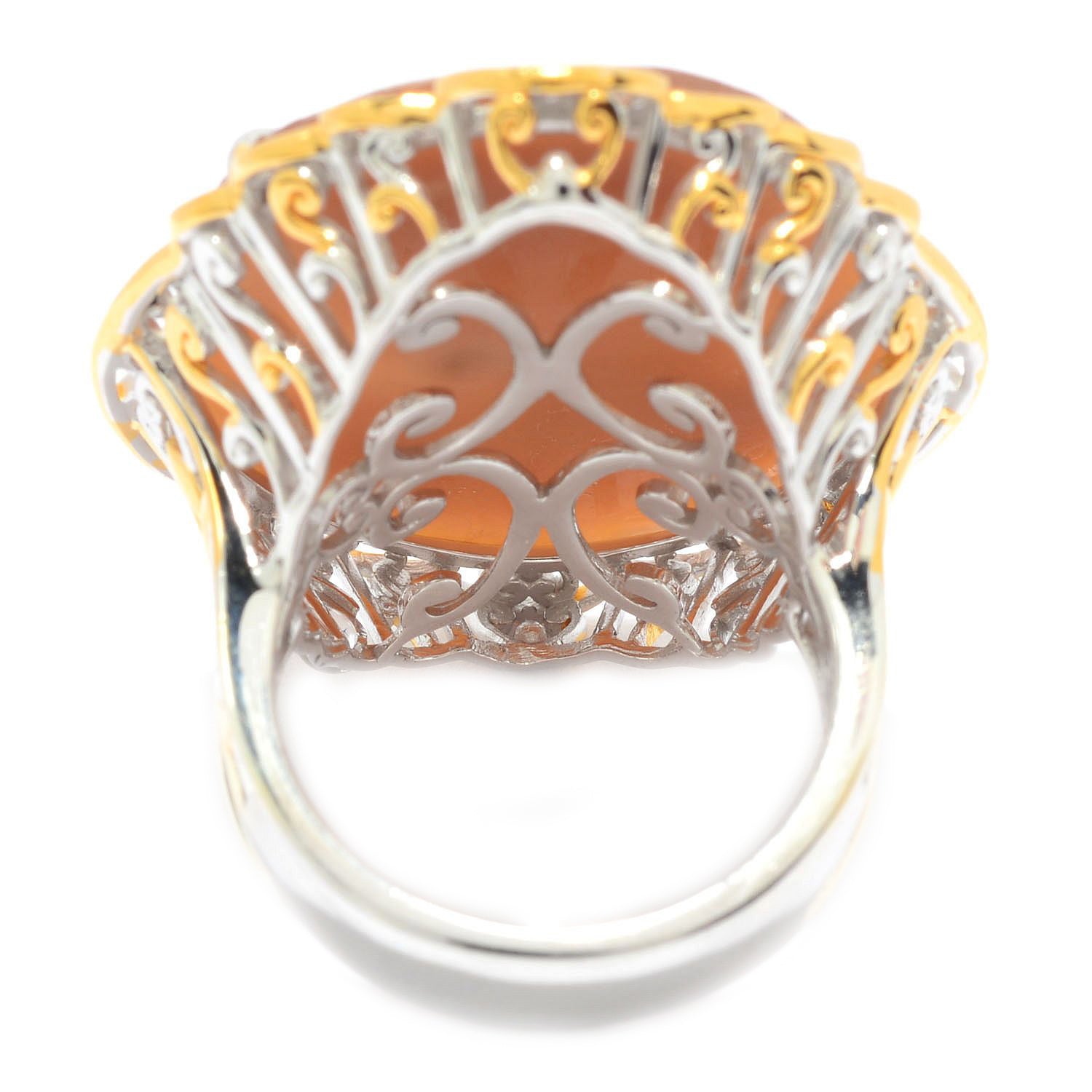 Gems en Vogue Oval Shaped Carved Shell Portrait Cameo Ring