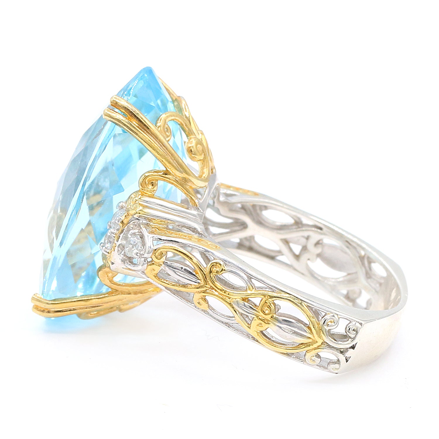 Gems en Vogue 24.86ctw Sky Blue Topaz & White Zircon Honker Ring