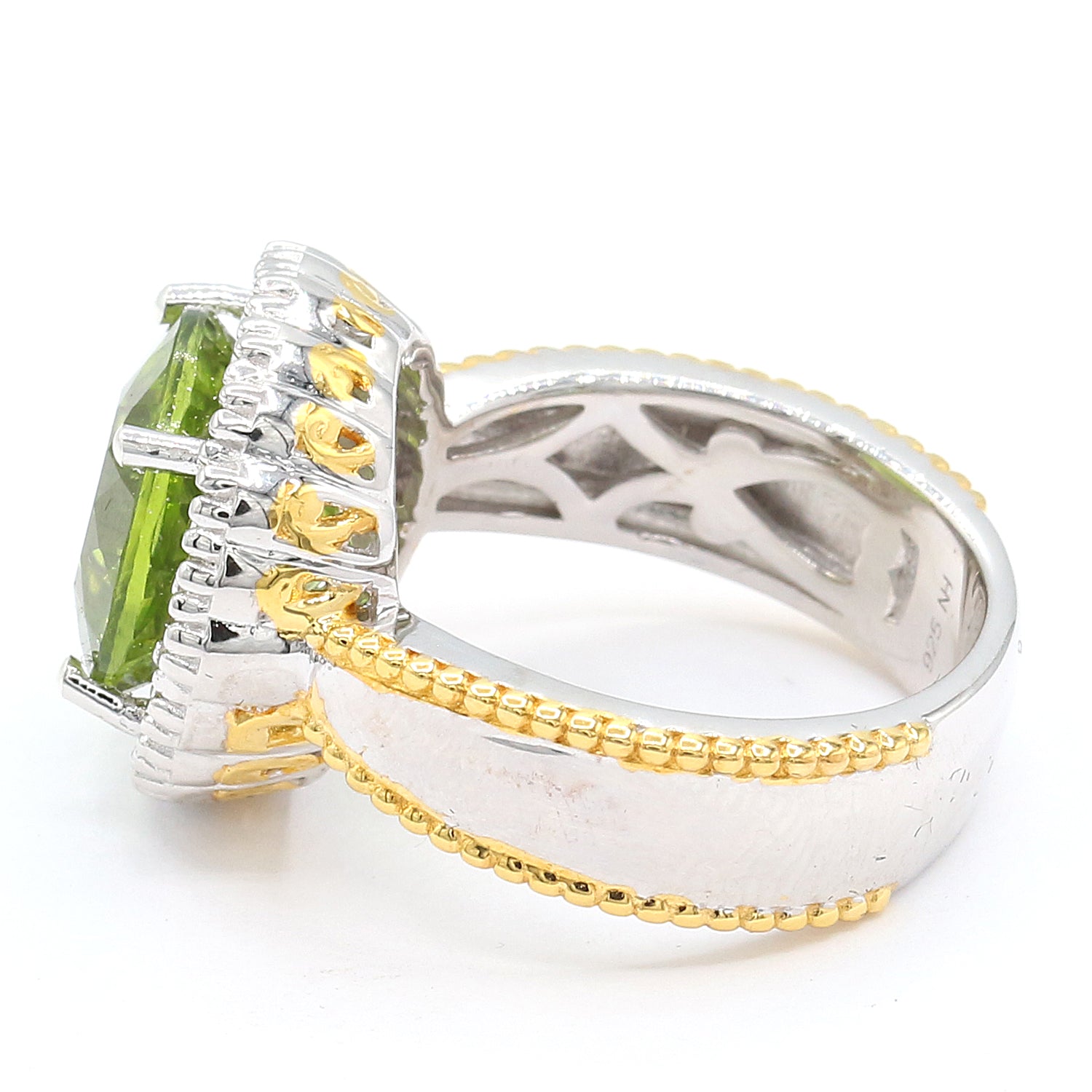 Gems en Vogue One-of-a-kind 6.77ctw Peridot & White Zircon Halo Ring
