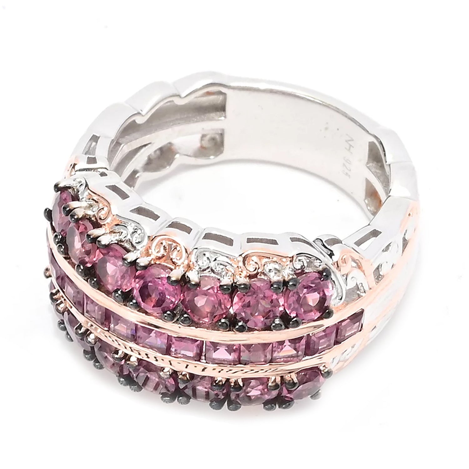 Gems en Vogue 2.20ctw Umba River Rose Garnet Band Ring