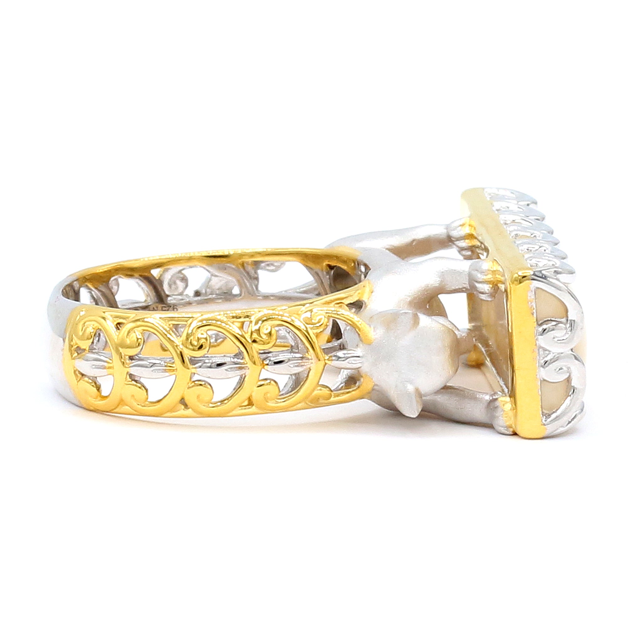 Gems en Vogue 24K Palladium Silver White Coral Playful Panther Ring