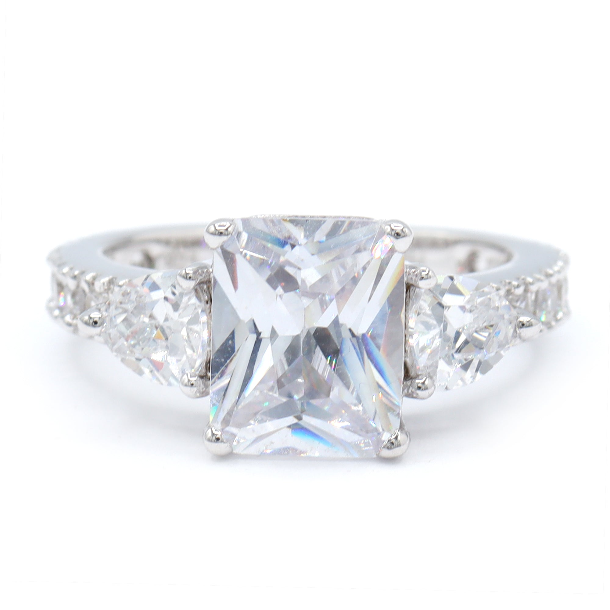 Signity Sterling Silver Radiant Cut Cubic Zirconia Ring CANNOT BE RESIZED