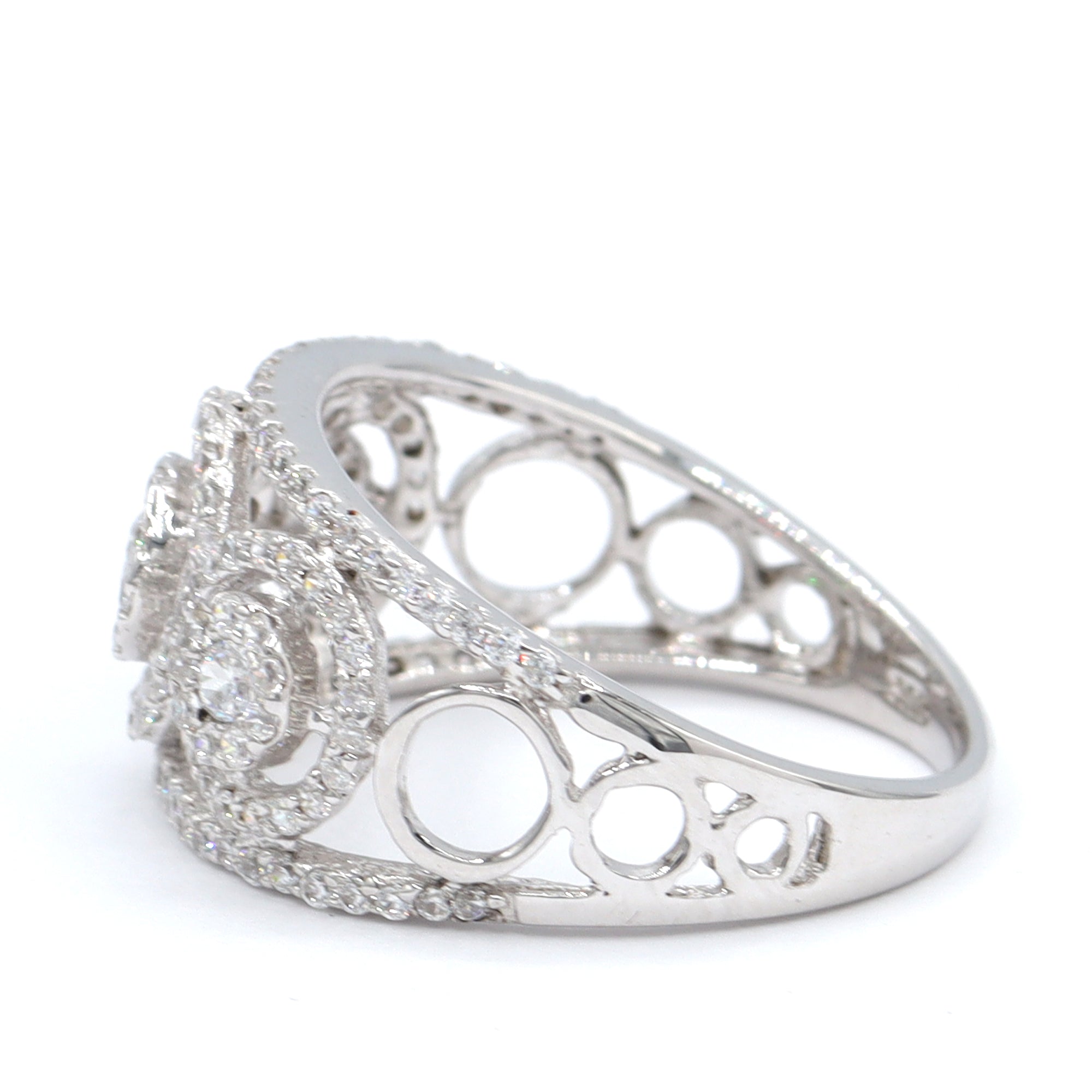 Signity Sterling Silver Cubic Zirconia Ring CANNOT BE RESIZED