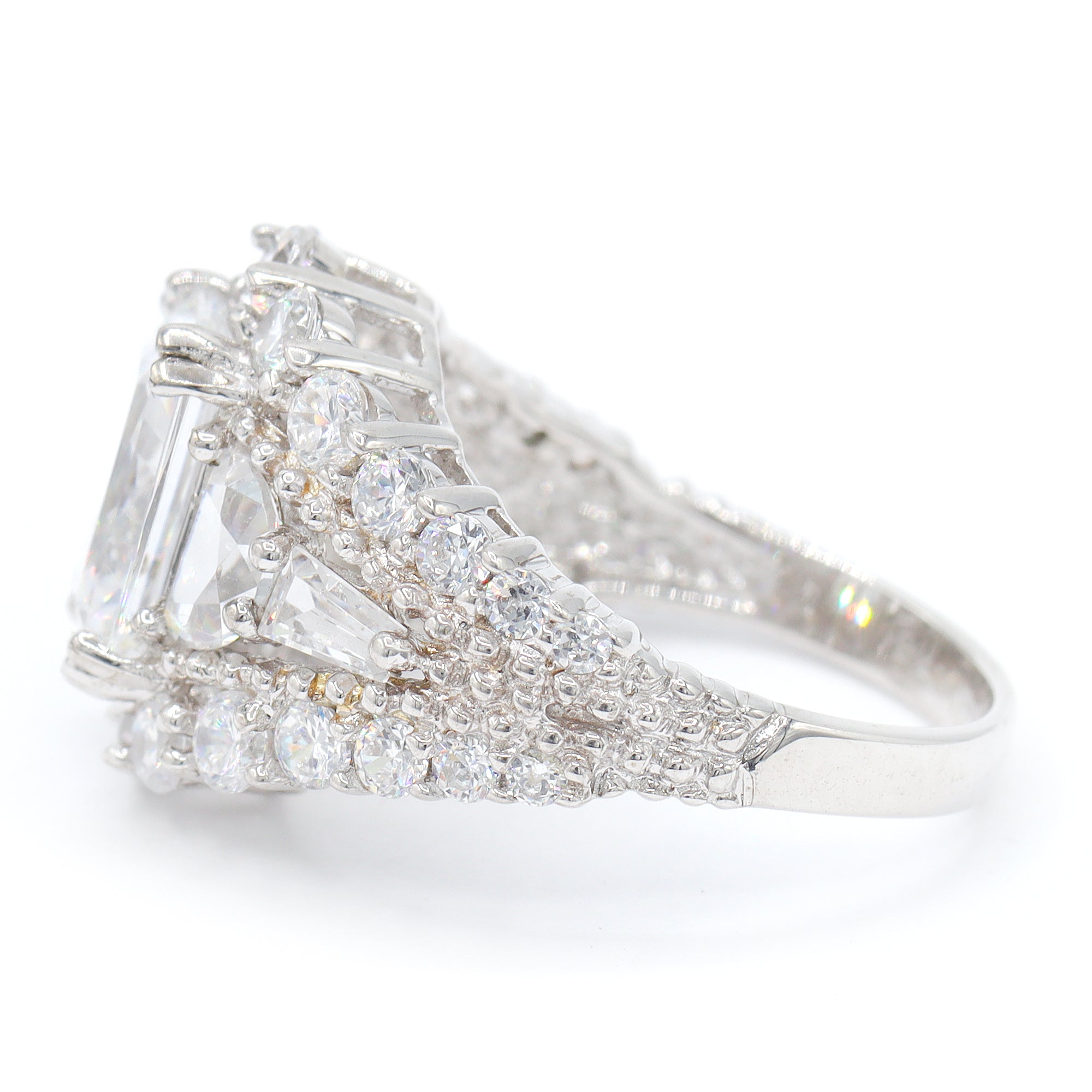 Signity Sterling Silver Cubic Zirconia Ring CANNOT BE RESIZED