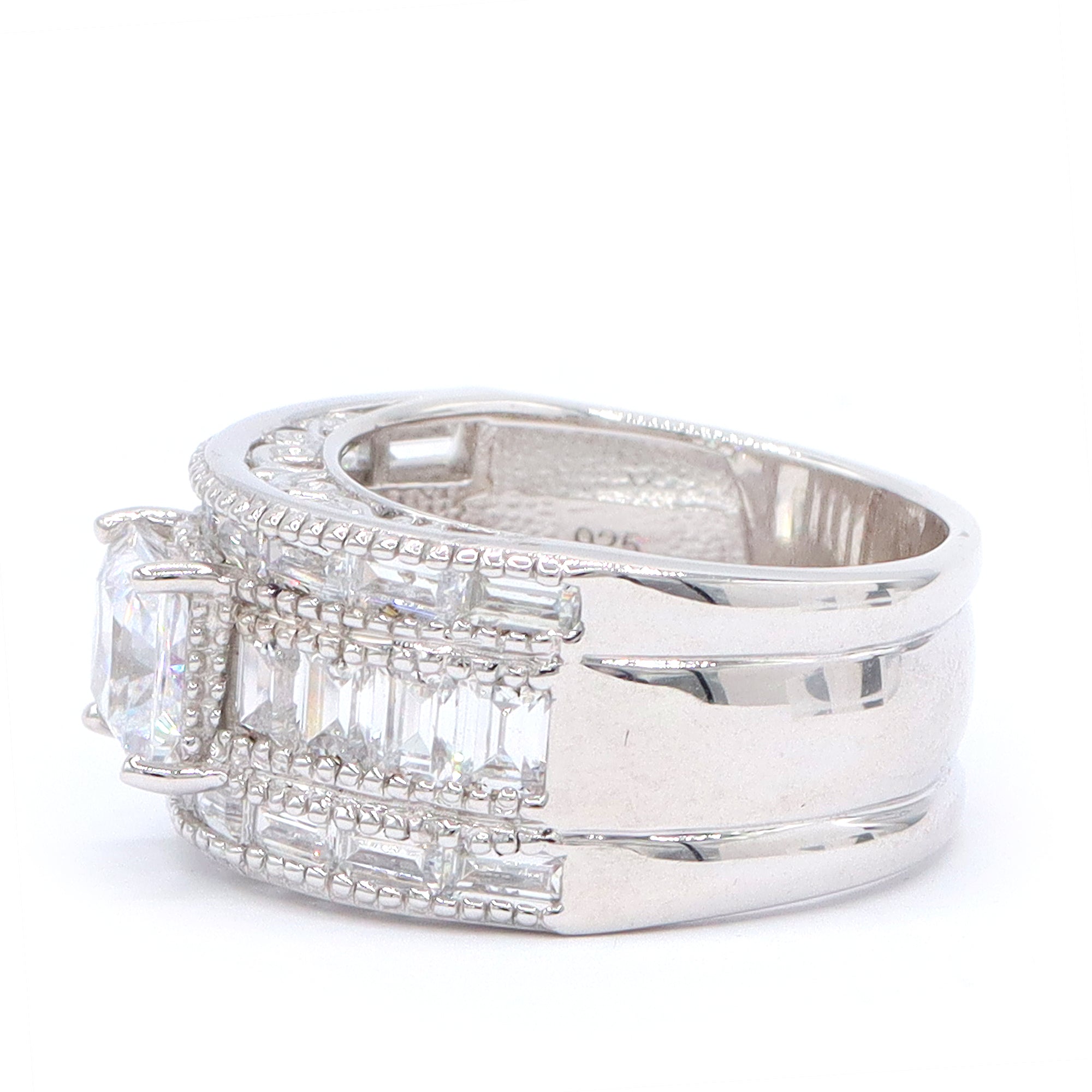 Signity Sterling Silver Princess Cut Cubic Zirconia Band Ring CANNOT BE RESIZED