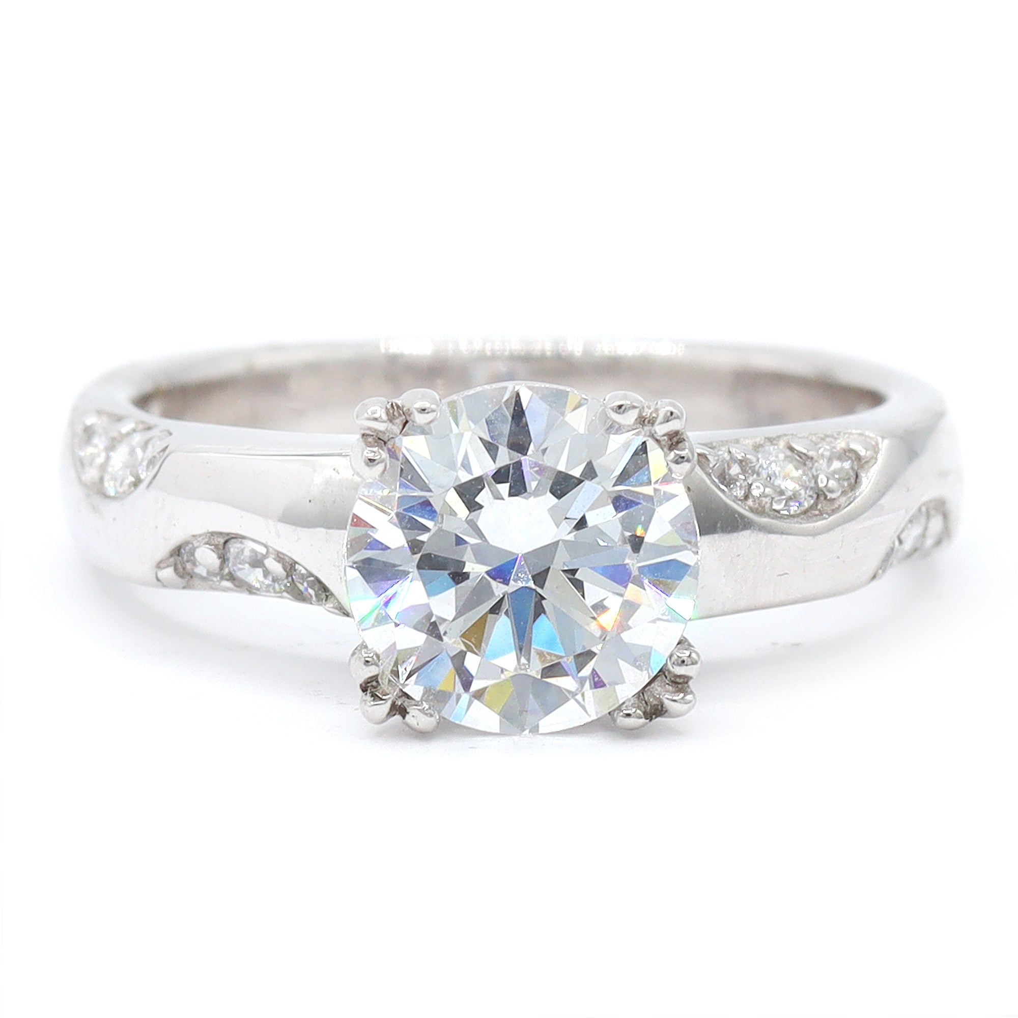 Bague Signity en argent sterling avec oxydes de zirconium ronds et baguettes - NE PEUT PAS ÊTRE REDIMENSIONNÉE.